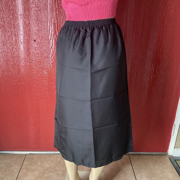 Y2K Vintage Sears Black Midi Skirt | Women’s M | Modest Minimalist | Made in USA - Picture 3 of 10